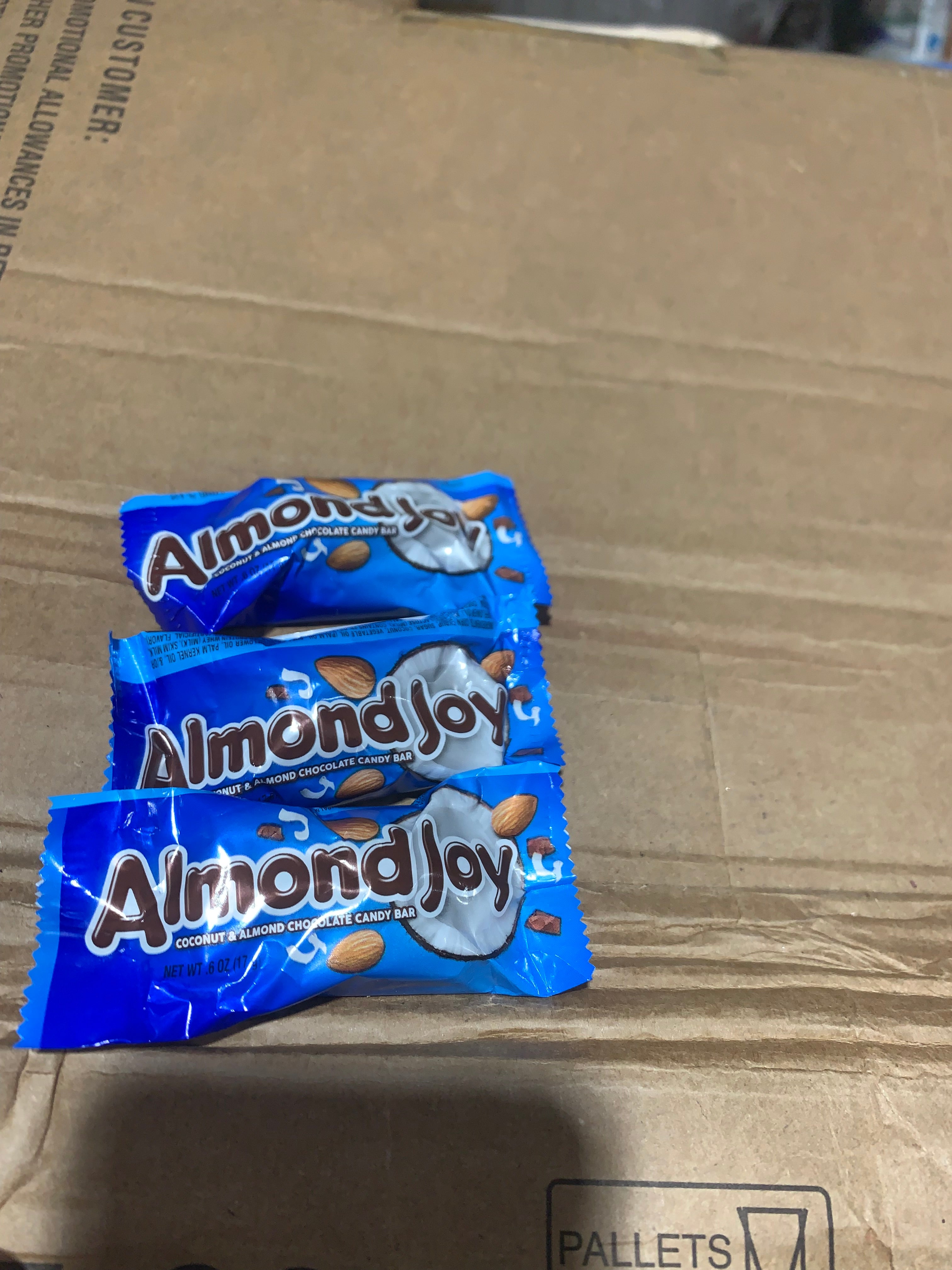 Almond Joy Chocolate Bar Bulk 31lb
