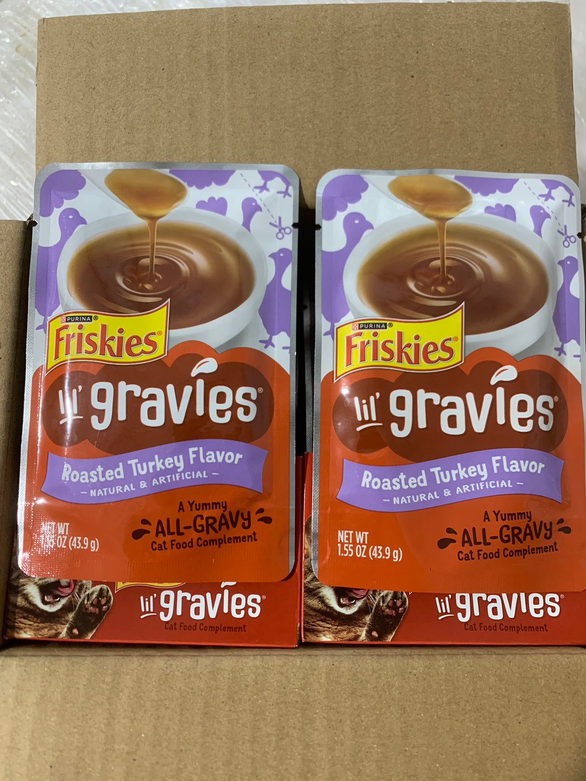 Friskies lil' gravies turkey flavor cat pouches 16/1.55oz